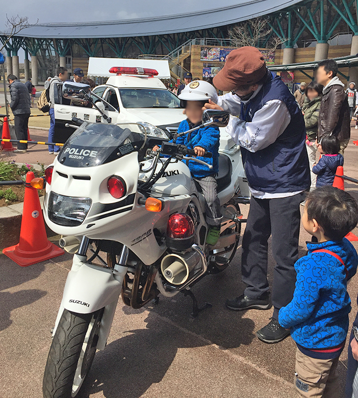 白バイ乗車体験