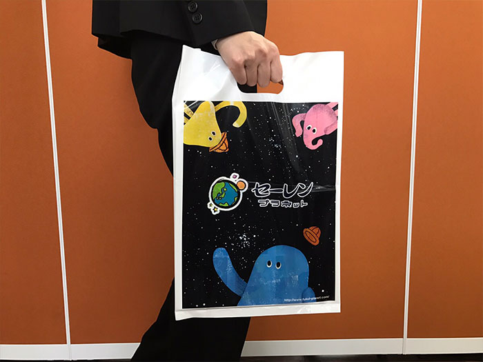 持ち歩いてもらうことで宣伝効果が期待できます